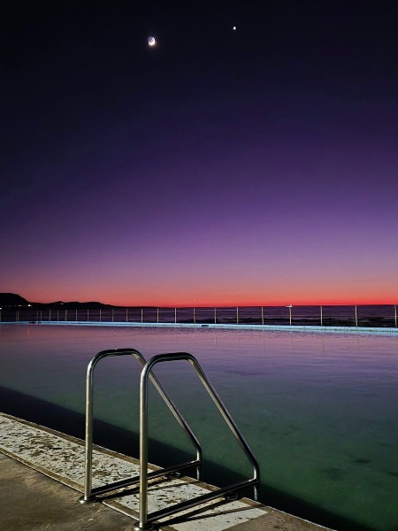 Woonona beach pool