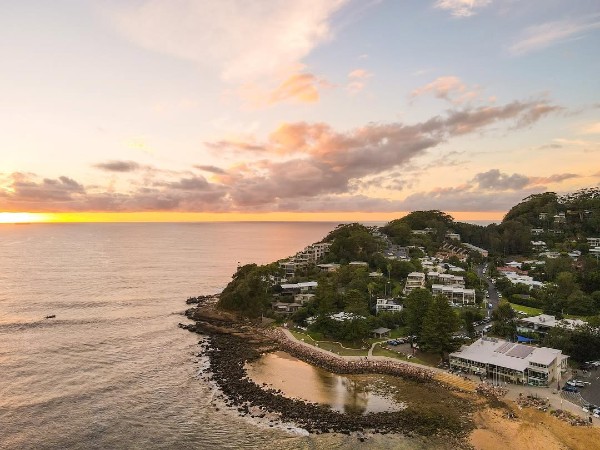 ocean pooling at Avoca Beach rock pool